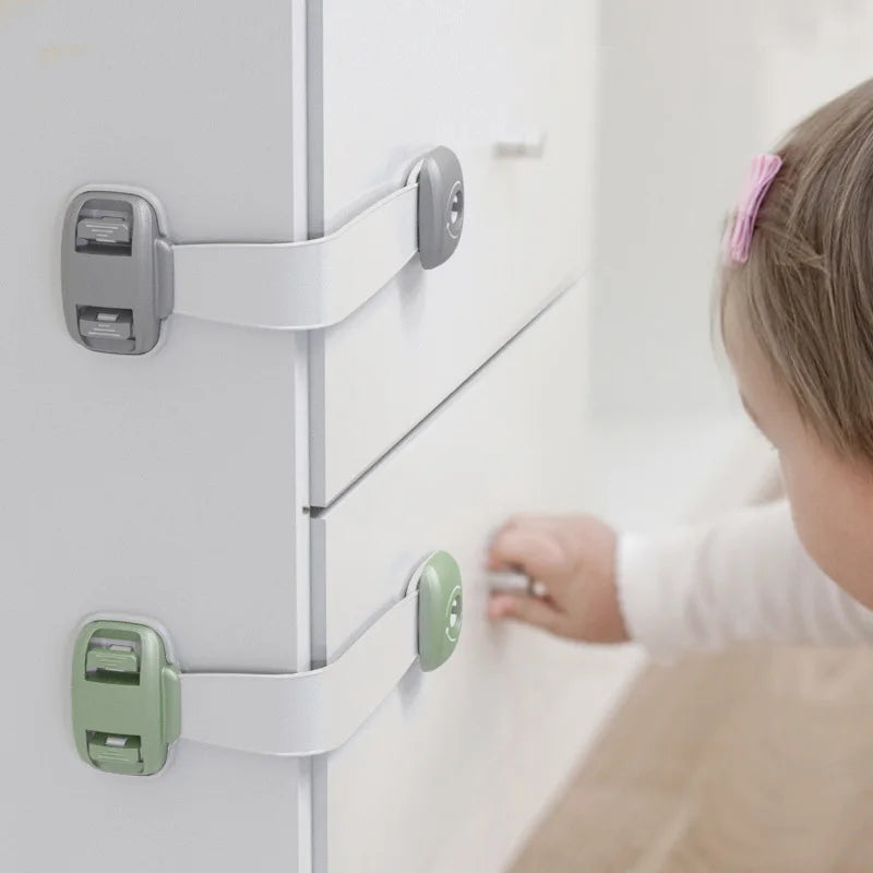 BabyLock - Kindersicherung für Schubladen und Türen